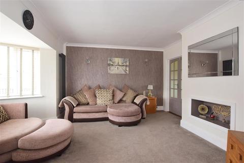 5 Marks Square, Northfleet, Gravesend, DA11 7HT