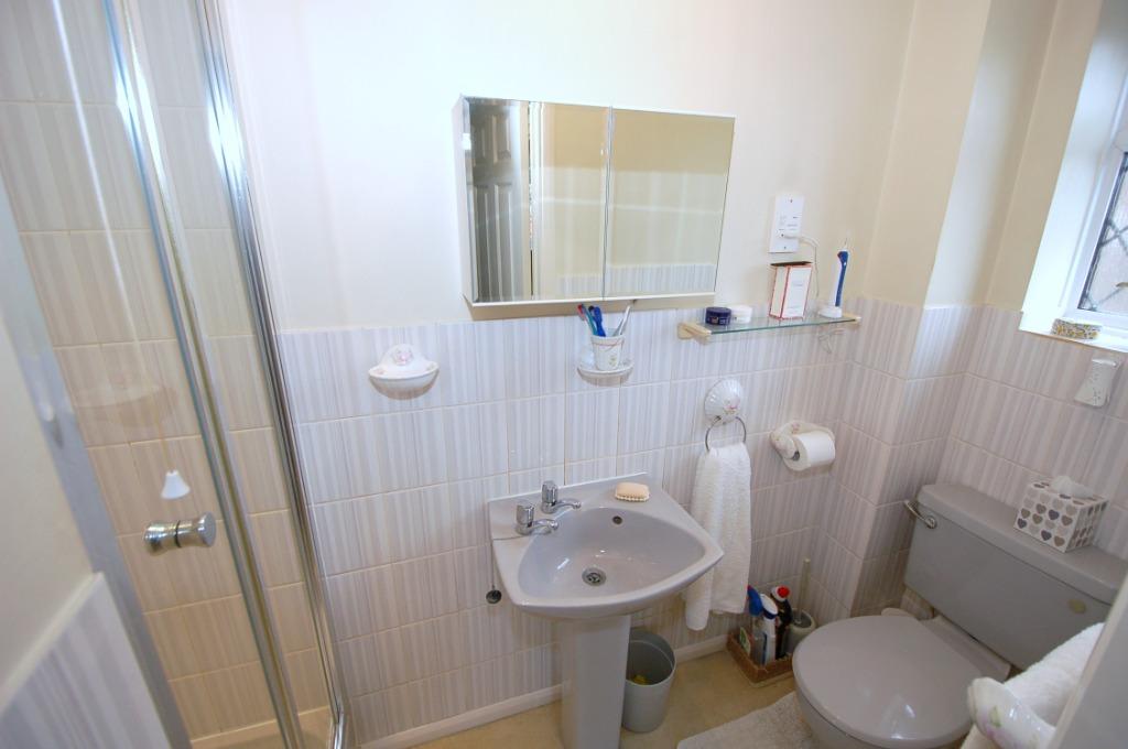 Bed One Ensuite