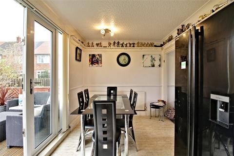 5 Castleton Avenue, Hull, HU5 4PL