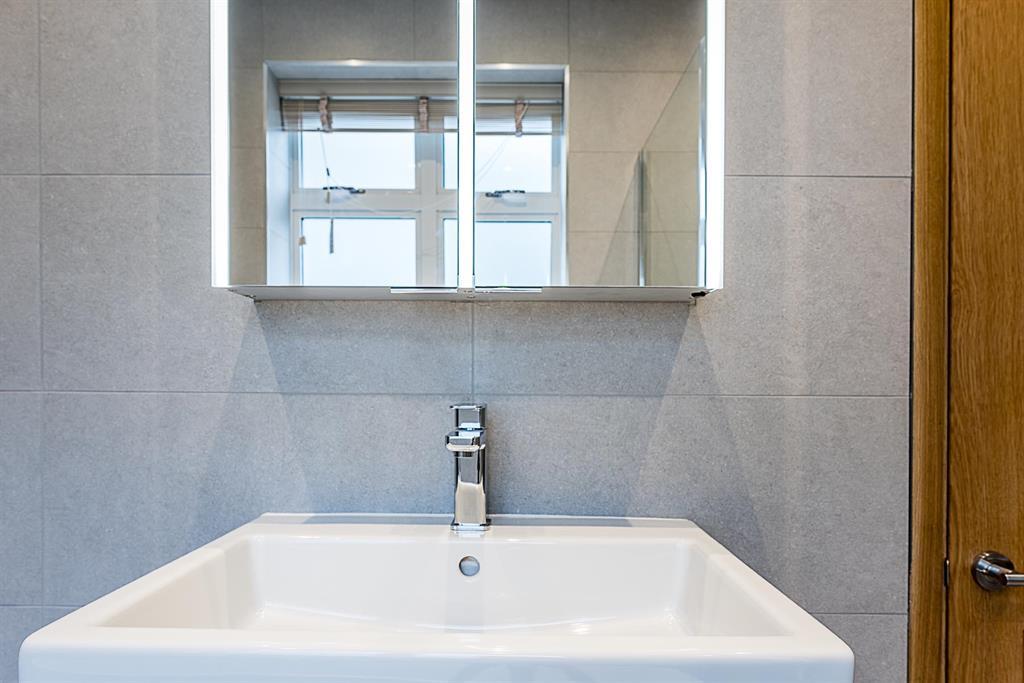 J&J Sink unit