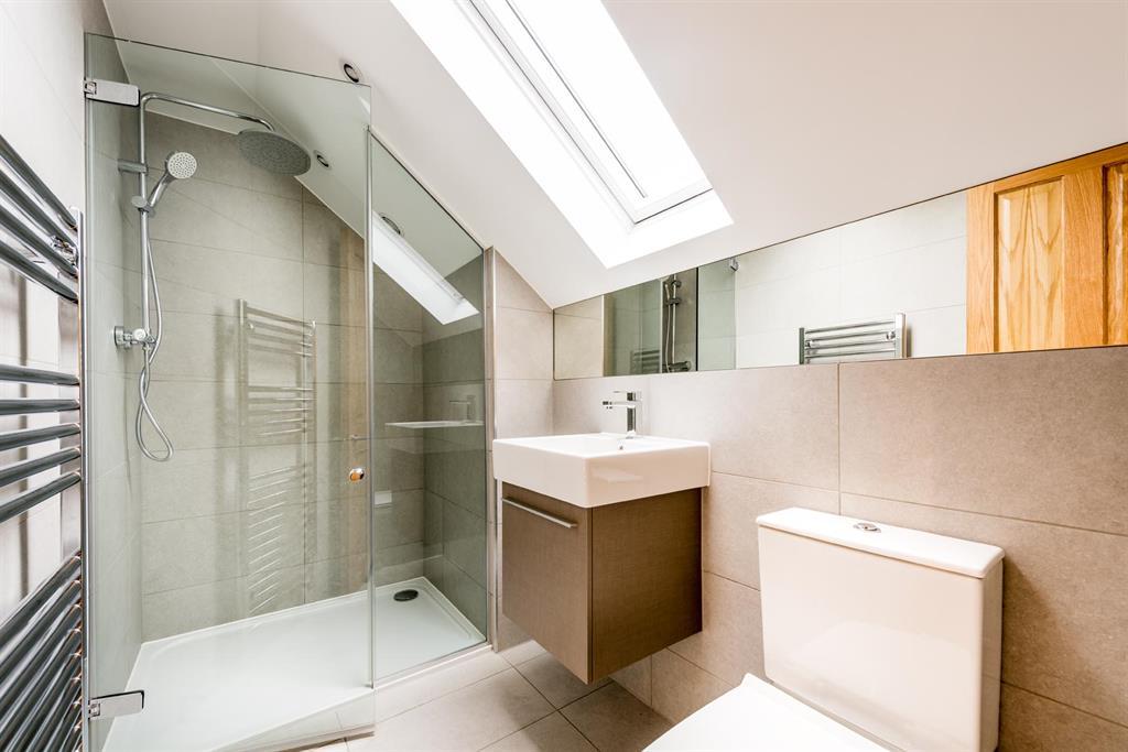 Master En-Suite
