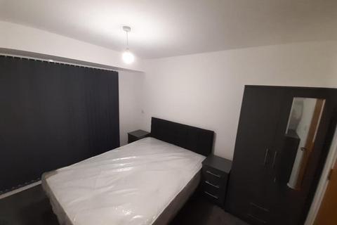 2 bedroom house to rent, 105 The Works   Manchester