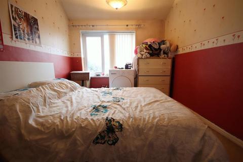 60 Laxey Crescent, Leigh, WN7 5HF