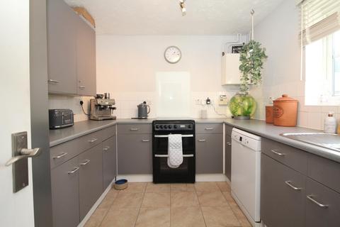 36 Cowdrie Way, Springfield, Chelmsford, CM2 6GL