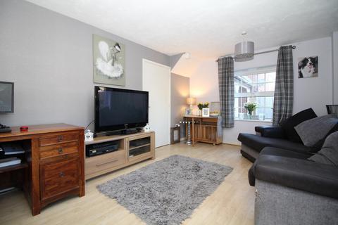 36 Cowdrie Way, Springfield, Chelmsford, CM2 6GL