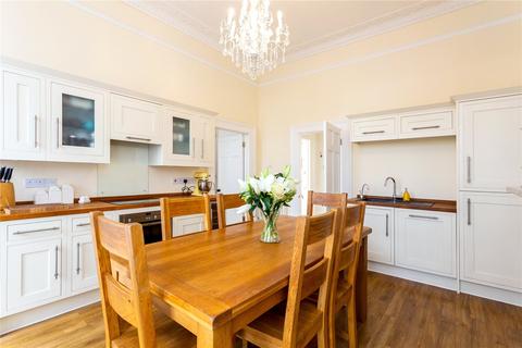 First Floor Flat, 17 Vyvyan Terrace, Bristol, BS8 3DG