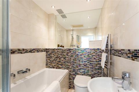 First Floor Flat, 17 Vyvyan Terrace, Bristol, BS8 3DG