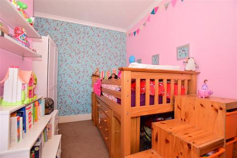 13 Campbell Road, Gravesend, DA11 0JZ