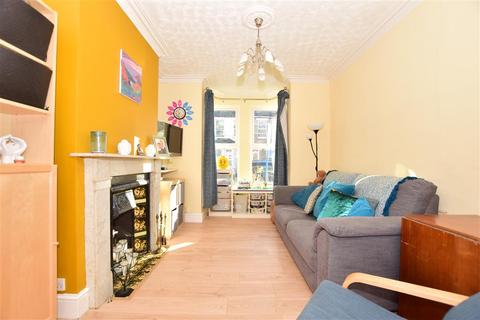 13 Campbell Road, Gravesend, DA11 0JZ