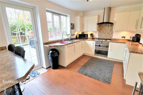 12 Valley Close, Alsager, Stoke-on-trent, ST7 2HU