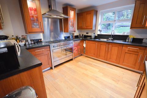 22 Bright Meadow, Halfway, Sheffield, S20 4SY