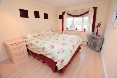 22 The Paddocks, Bures, CO8 5DF