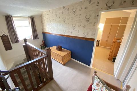 6 Dandy Row, Darwen, BB3 3BL