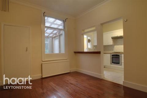 3 bedroom terraced house to rent, Scarborough Road, E11