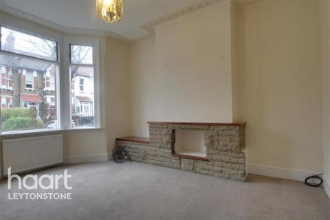 3 bedroom terraced house to rent, Scarborough Road, E11