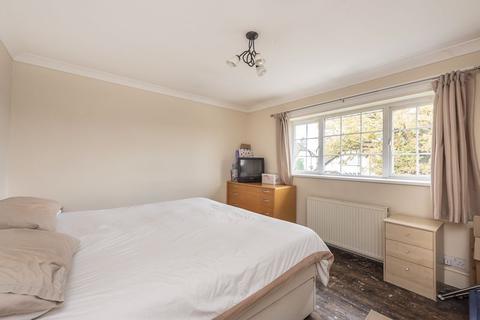 58 Adeyfield Road, Hemel Hempstead, HP2 5EA
