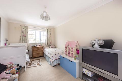 58 Adeyfield Road, Hemel Hempstead, HP2 5EA