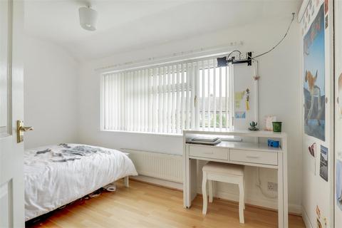 10 Adelaide Drive, Sittingbourne, ME10 1YB