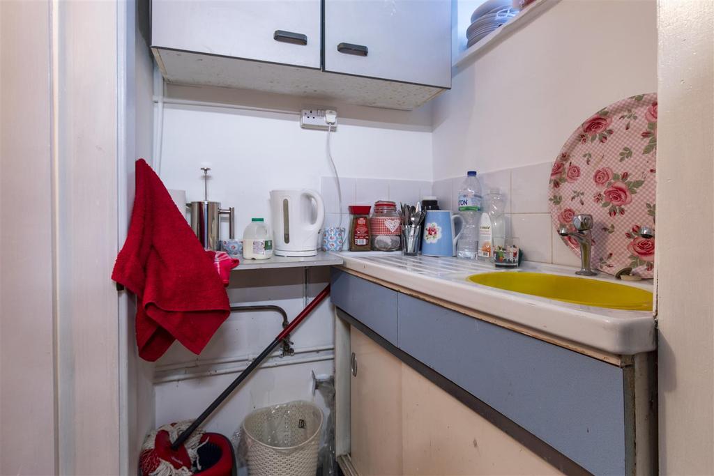 Kitchenette