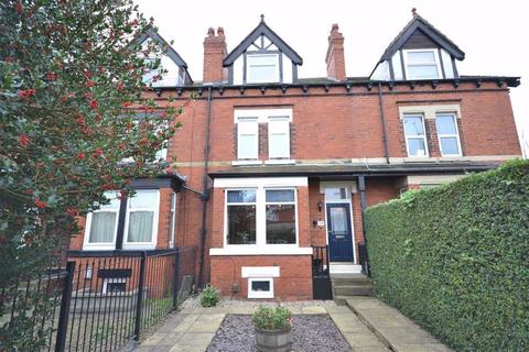 104 Austhorpe Road, Leeds, LS15 8EJ