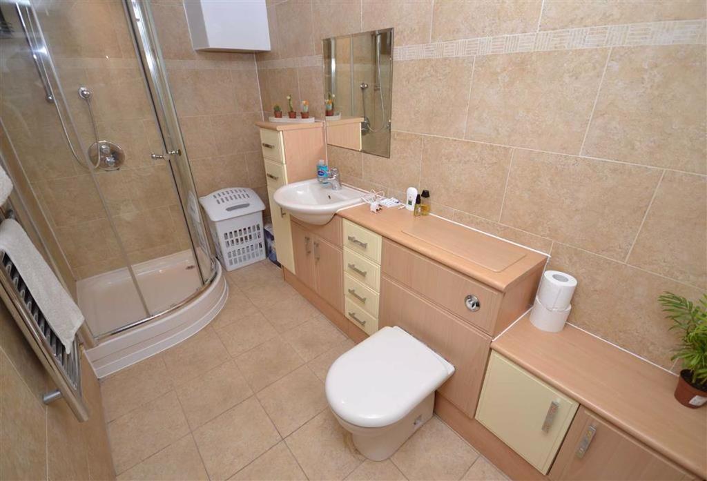 Shower Room/WC