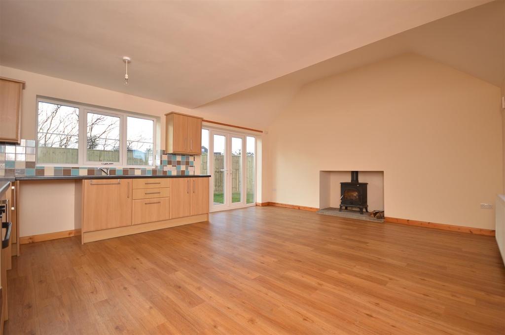 Kitchen Family Room