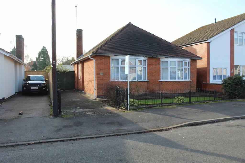 Cyril Street, Narborough Road South, Leicester 2 bed detached bungalow