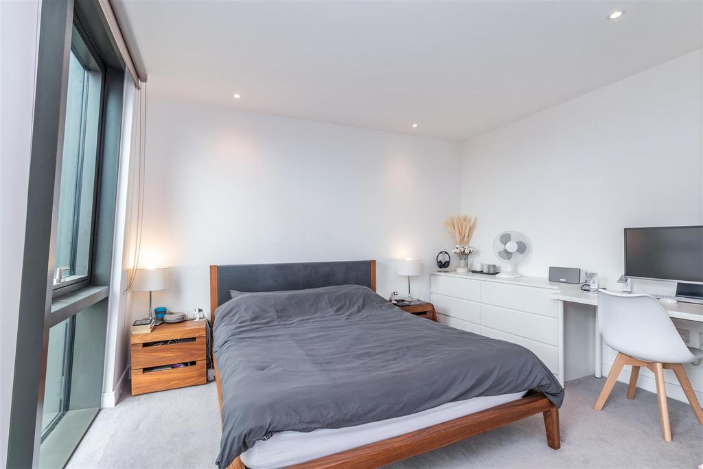 21837 garton jones nine elm   55 parliament house 