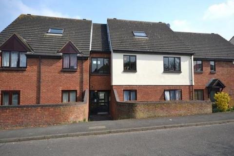 2 bedroom flat to rent, Windrush Drive,  High Wycombe,  HP13