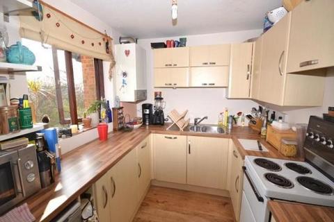 2 bedroom flat to rent, Windrush Drive,  High Wycombe,  HP13