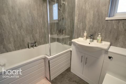 47 Aberconway Crescent, New Rossington, Doncaster, DN11 0JW