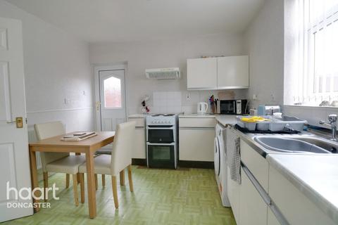 47 Aberconway Crescent, New Rossington, Doncaster, DN11 0JW