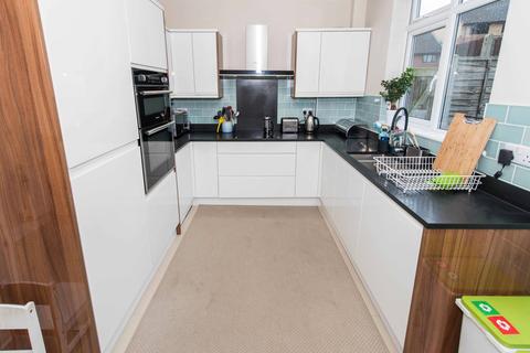125 Nightingale Road, Carshalton, SM5 2DE