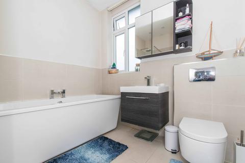 125 Nightingale Road, Carshalton, SM5 2DE