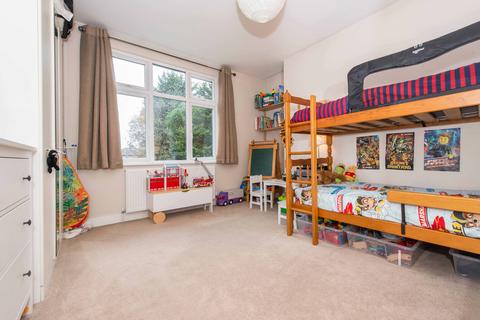 125 Nightingale Road, Carshalton, SM5 2DE