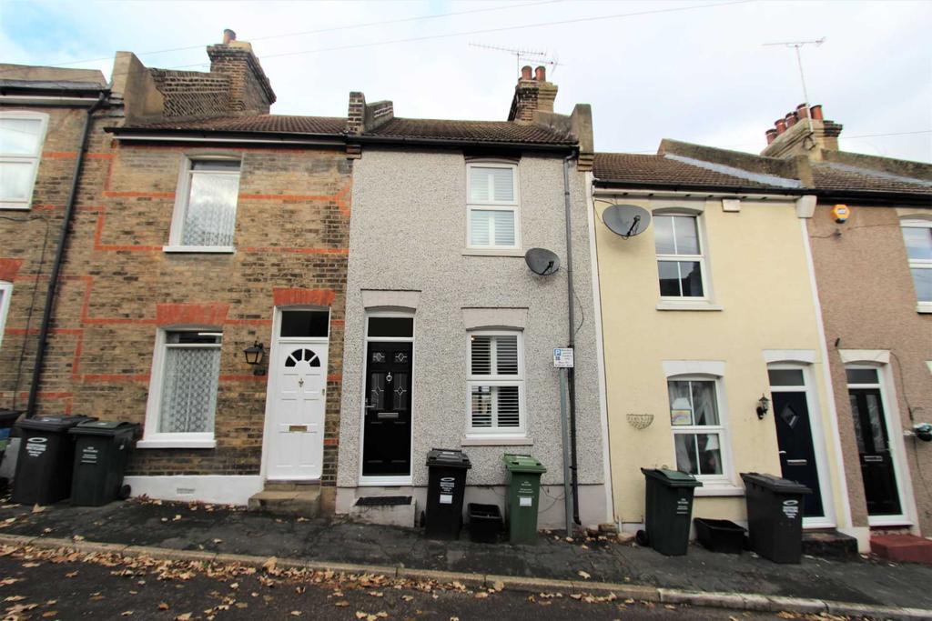 Castle Street, Greenhithe 2 bed terraced house £270,000