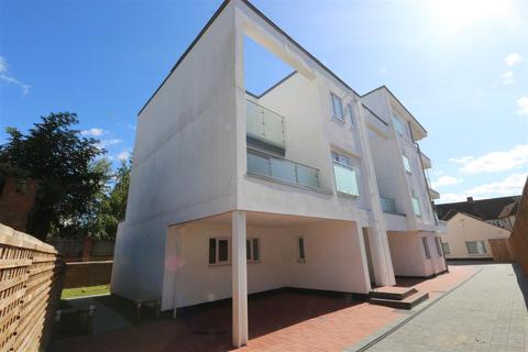1, Lakedale Court Waterside, Crayford, Dartford, DA1 4GD