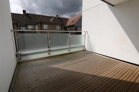 1, Lakedale Court Waterside, Crayford, Dartford, DA1 4GD