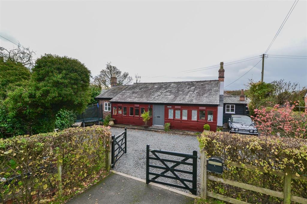 Birts Street, Birtsmorton, Malvern 3 bed detached bungalow £375,000