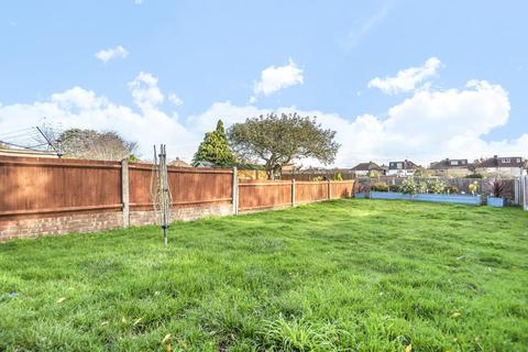 70 Constance Crescent, Bromley, BR2 7QQ