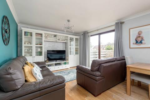 26 Silverknowes Green, Edinburgh, EH4 5PJ