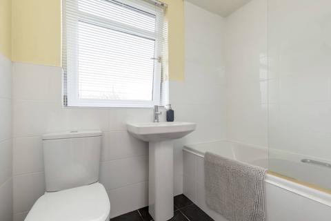 26 Silverknowes Green, Edinburgh, EH4 5PJ