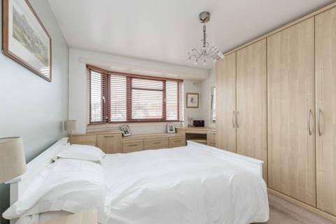 26 Silverknowes Green, Edinburgh, EH4 5PJ