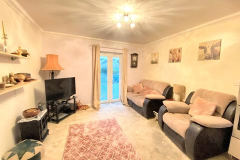 Flat 8, Orchard Court Butts Way, North Tawton, EX20 2RP