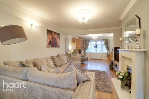 41 Marian Close, Hayes, UB4 9DA
