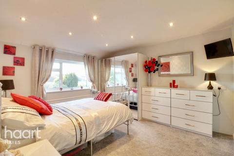 41 Marian Close, Hayes, UB4 9DA
