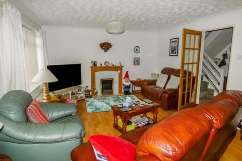 4 Briardene, Ashington, NE63 8DU