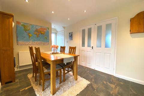 145 Acre Lane, Northampton, NN2 8DF