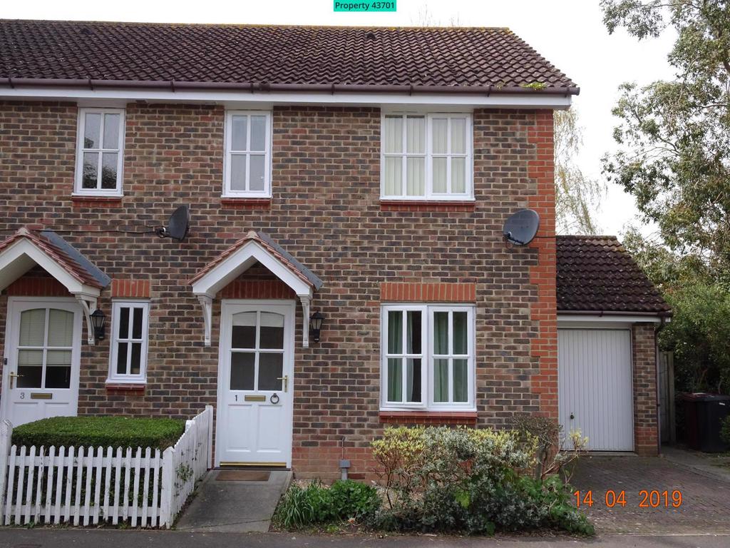 1 Foxbridge Drive, Hunston, Chichester, PO20 1NQ 3 bed semidetached