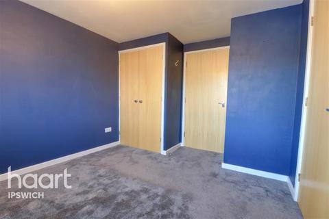 2 bedroom flat to rent, Bramford Road, Ipswich